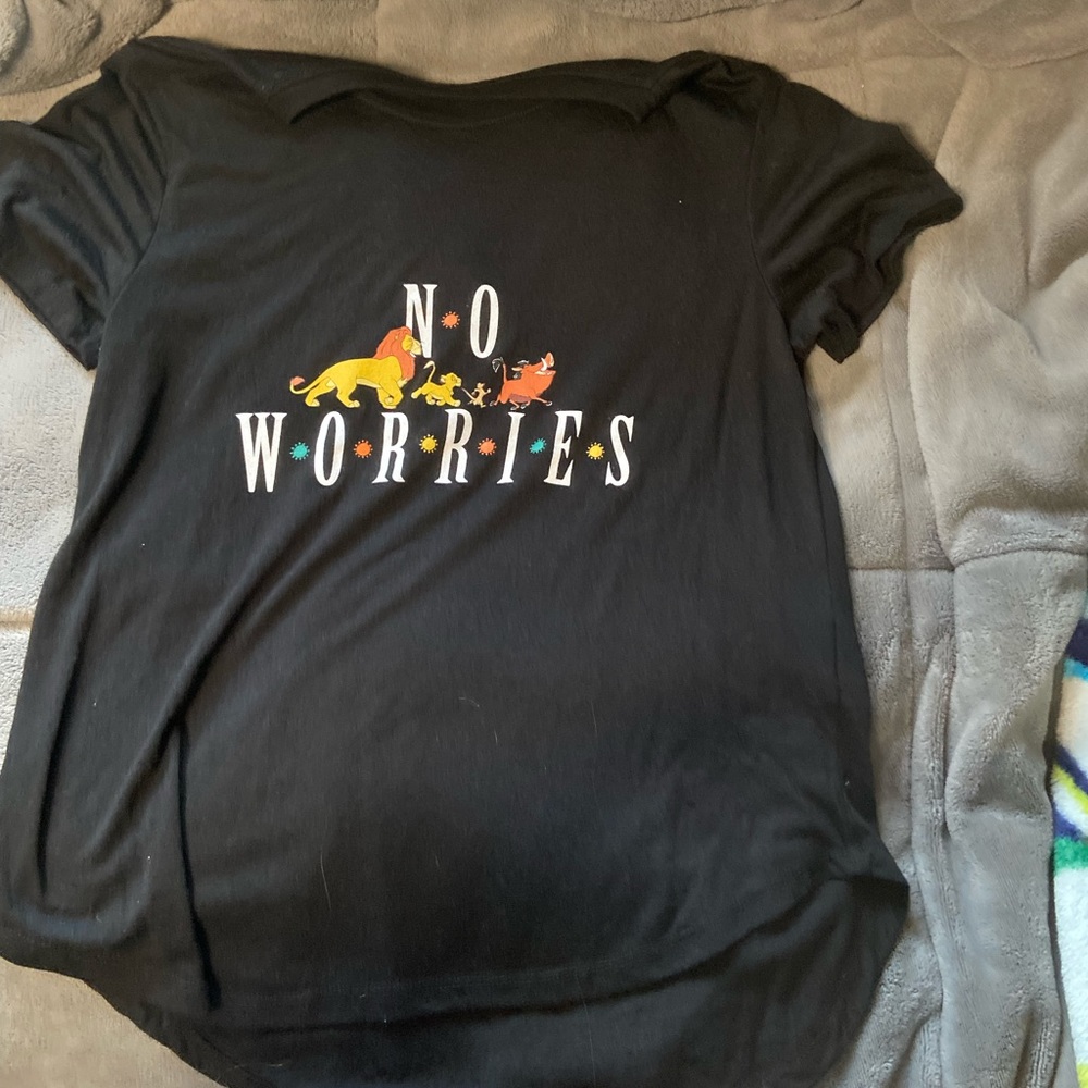 Lion King No Worries Tee